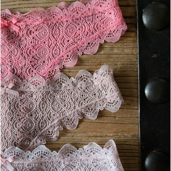 Victoria's Secret Dream Angels Lace Thong Bundle sz Small New - Picture 2 of 4